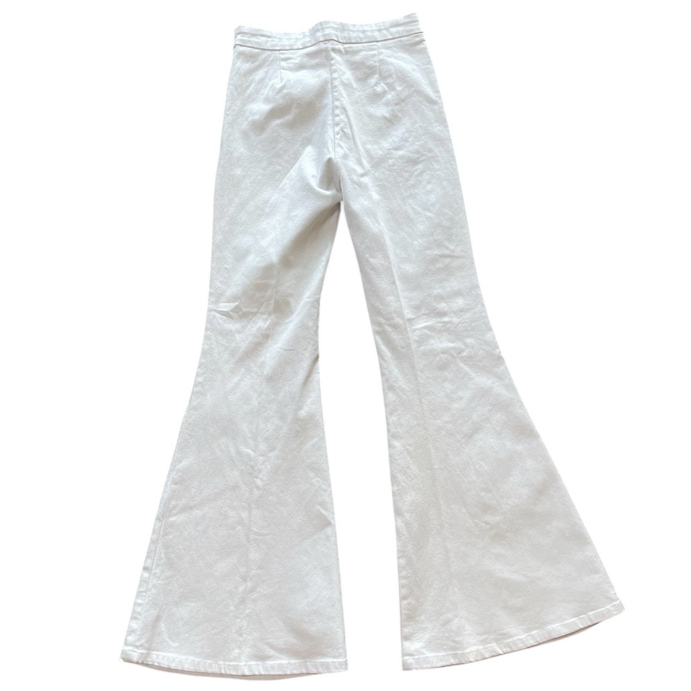 TCEC White Sailor Style Flared Pants with Large Buttons Detail Sz S Side Zipper - Picture 5 of 10